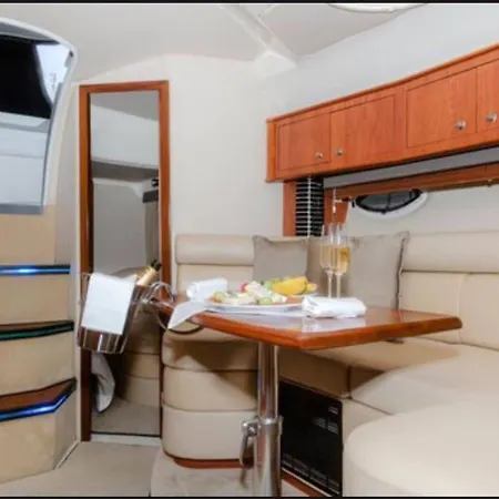 Watervliet Yacht Em
