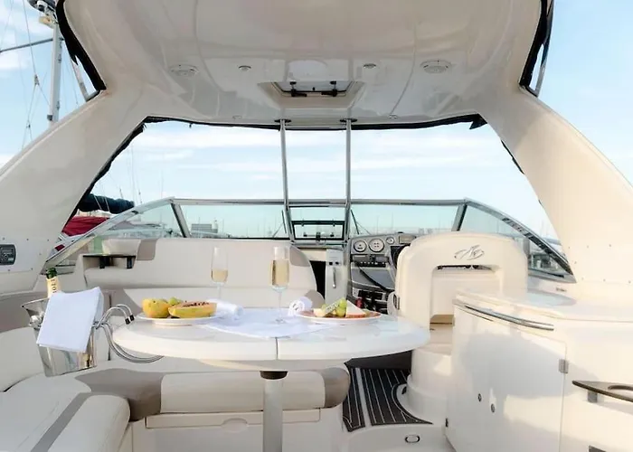 Watervliet Yacht Em Tekne