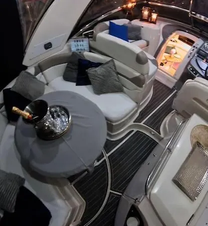 Watervliet Yacht Em *